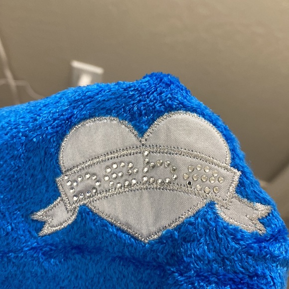 BEBE Blue Scarf One size extra soft - Picture 3 of 6